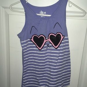 I’m selling this cat shirt